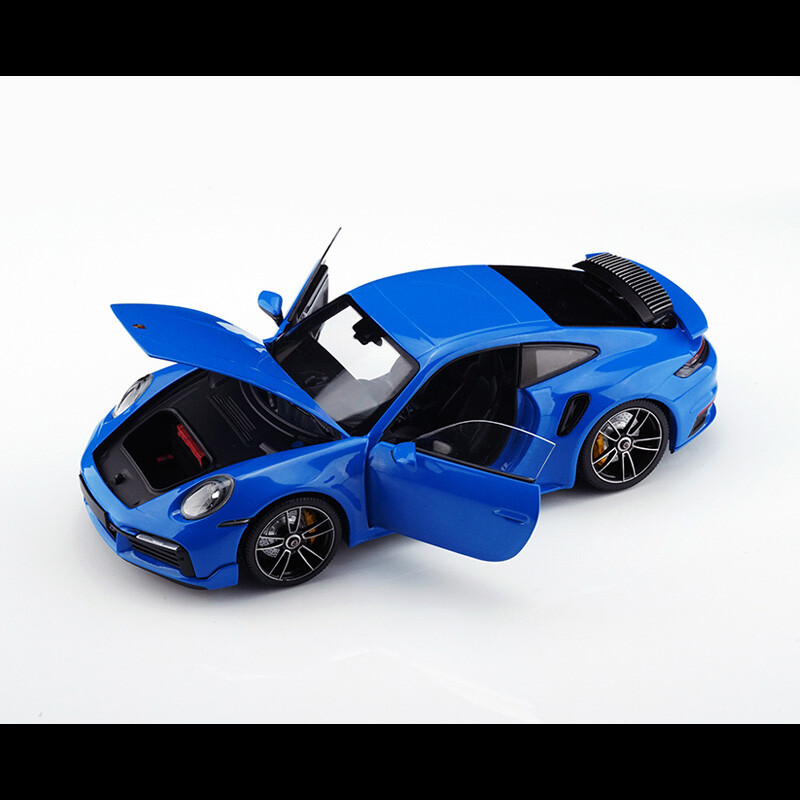 Minichamps 1:18 Porsche 911 992 Turbo S Coupe Sport Diecast Car