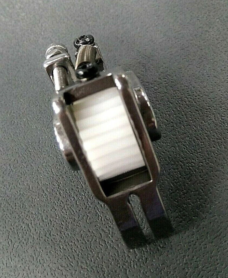 Nuevo pie de rodillo - rodillo de nailon Juki TL-/Janome 1600/Brother PQ-1500, etc.  Foto 3 de 3