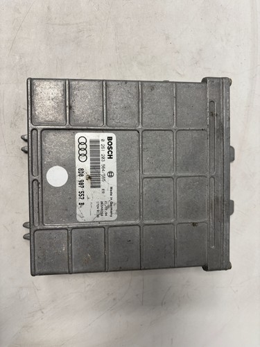 Motorsteuergerät Audi A4 Bosch 8D0907557B 0261203554/555