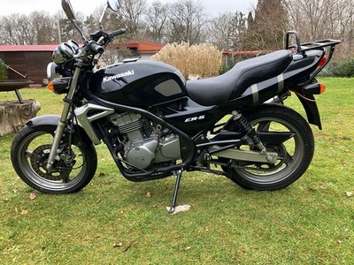 Kawasaki ER5 Naked Bike TÜV NEU 01/28