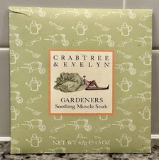 Crabtree  Evelyn Gardeners Soothing Muscle Soak NEW