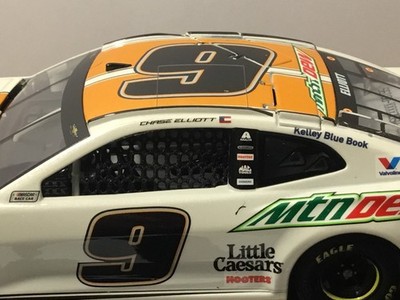 FREE SHIP Chase Elliott #9 Mountain Dew Little Caesars 2019 Camaro - one of 685