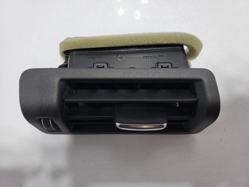 ✅ 2016-2024 OEM Volvo XC90 Right Passenger Center Dash Air Vent Grille - Picture 5 of 12