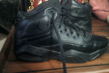 Air Jordan B Loyal CK1425-004 Boys Black Basketball Shoes Sneakers Sz 4Y