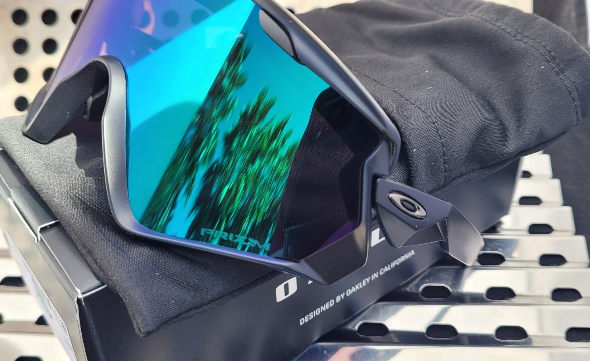 New Oakley WIND JACKET 2.0 9418-2845 Sunglasses. Matte Black New Oakley WIND JACKET 2.0 9418-2845 Sunglasses. Matte Black