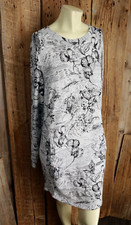 Athleta Floral Pattern Long Sleeve Dress Size Medium