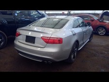 Starter Motor Bosch Manufactured Fits 09-12 AUDI Q5 5940791