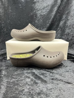 CROCS Tully Clog Cushioned Insole Slip On Comfort Cushions Brown Women's Size 9