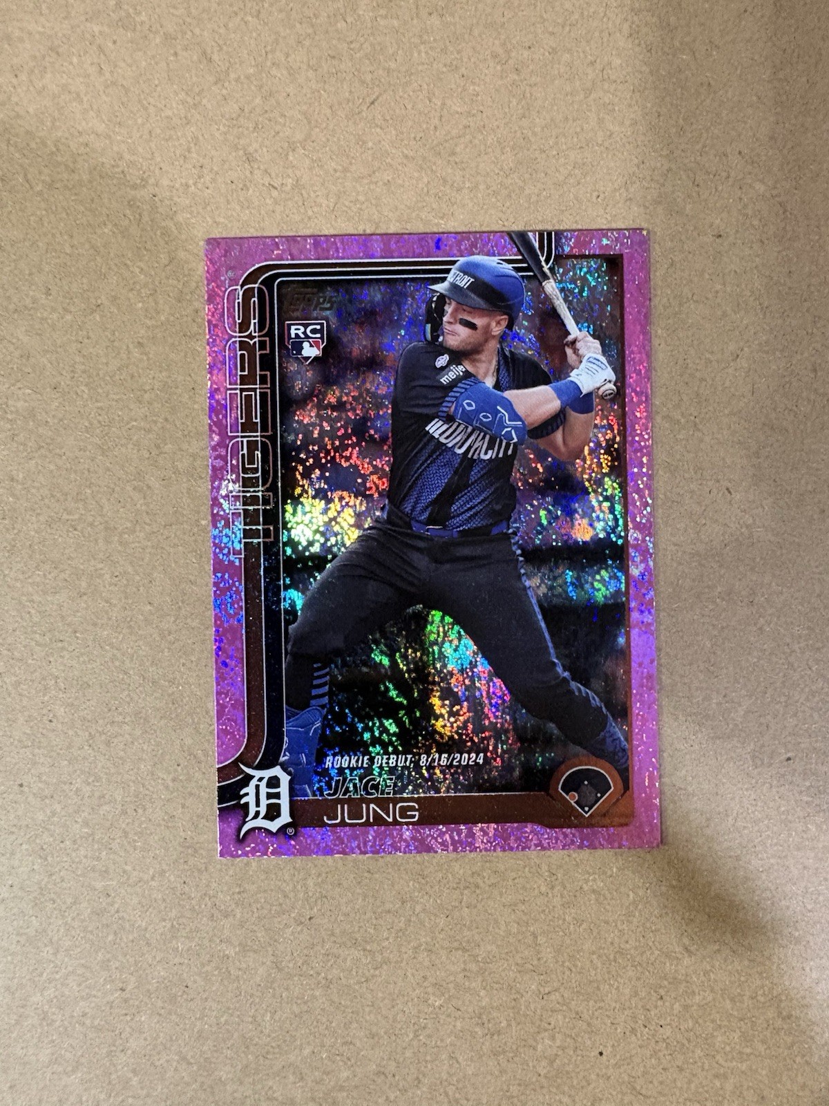 2025 Topps Update Jace Jung Pink Holo Foil Rookie Debut Card