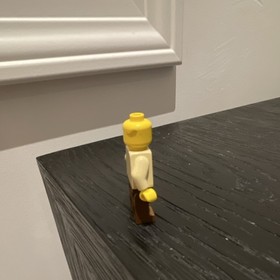 The LEGO Obi-Wan Kenobi minifigure from the 1st Jedi Defense set (7203-1), 2002