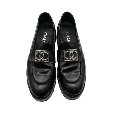CHANEL Calfskin Metal CC Loafers Black Women display picture 1