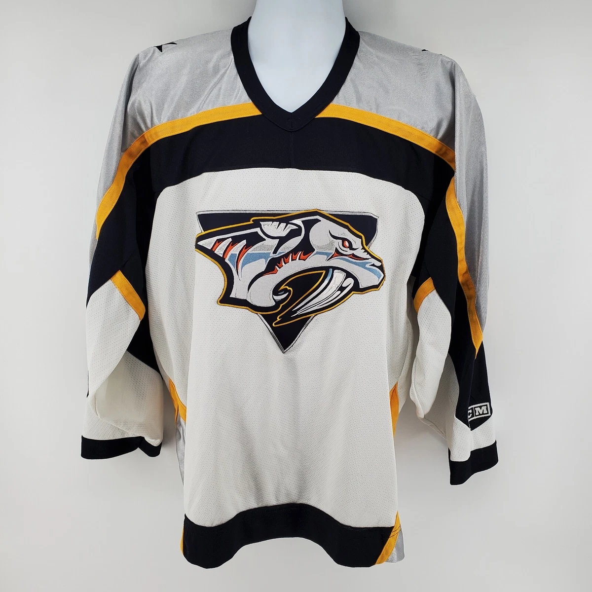 Vintage Starter NHL Nashville Predators Hockey Jersey Size Mens XL