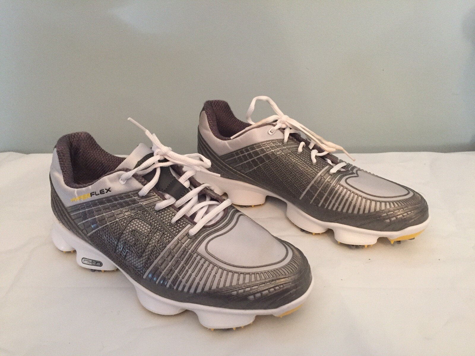 footjoy hyperflex closeout