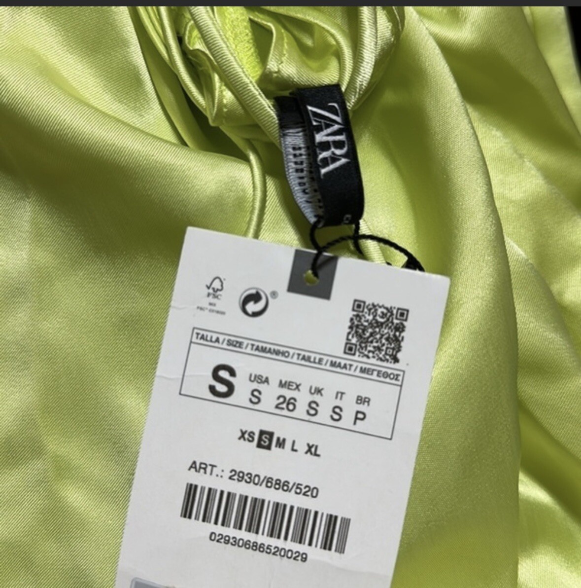ZARA SATIN FLOWING STRAIGHT NECKLINE DRESS LIME SIZE SMALL ZARA SATIN FLOWING STRAIGHT NECKLINE DRESS LIME SIZE SMALL