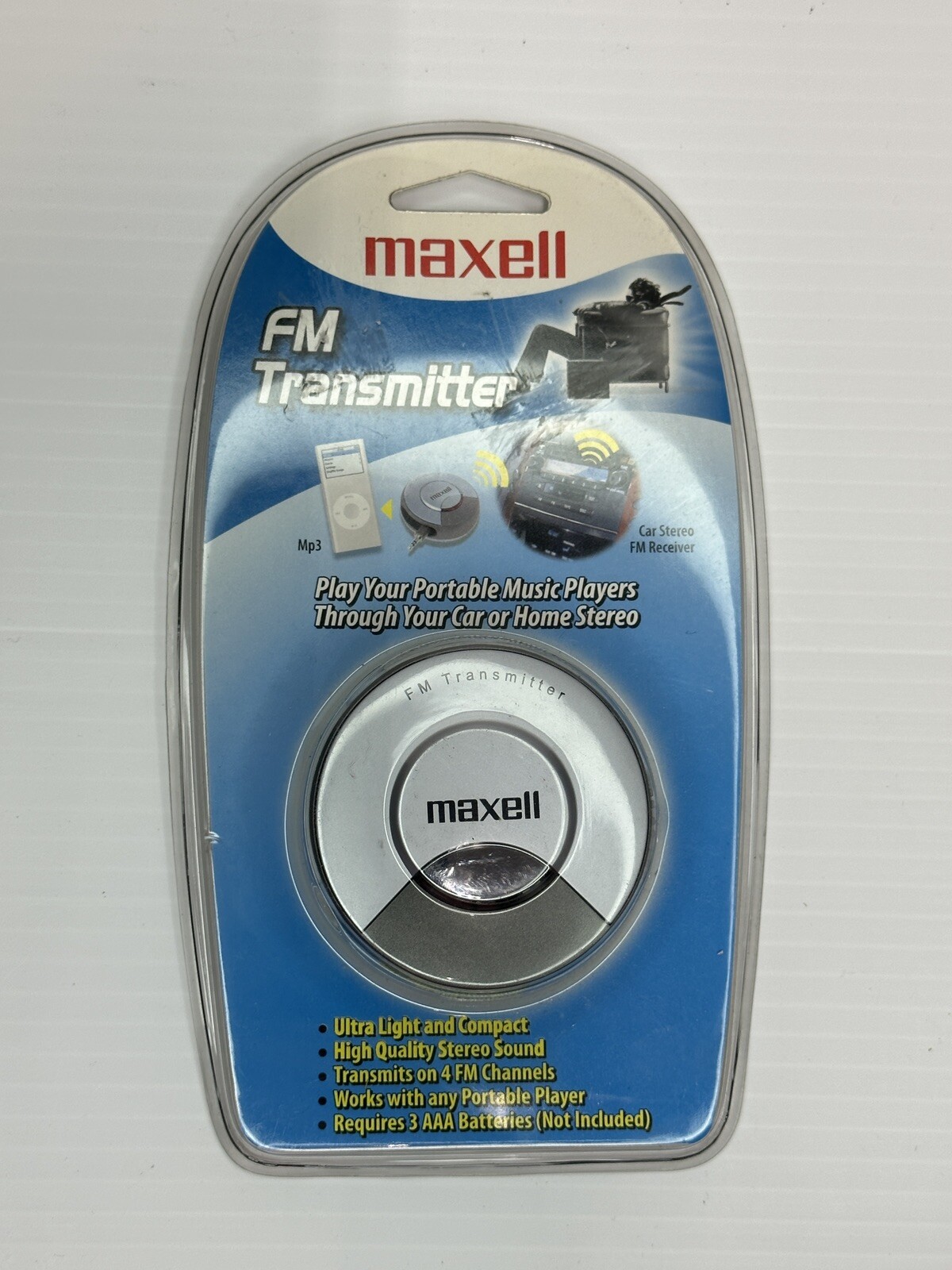 Maxell Stereo FM Transmitter For ipod and other Portable Players FMT1