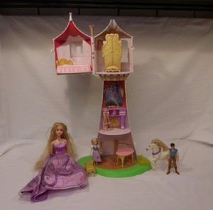 rapunzel tower playset