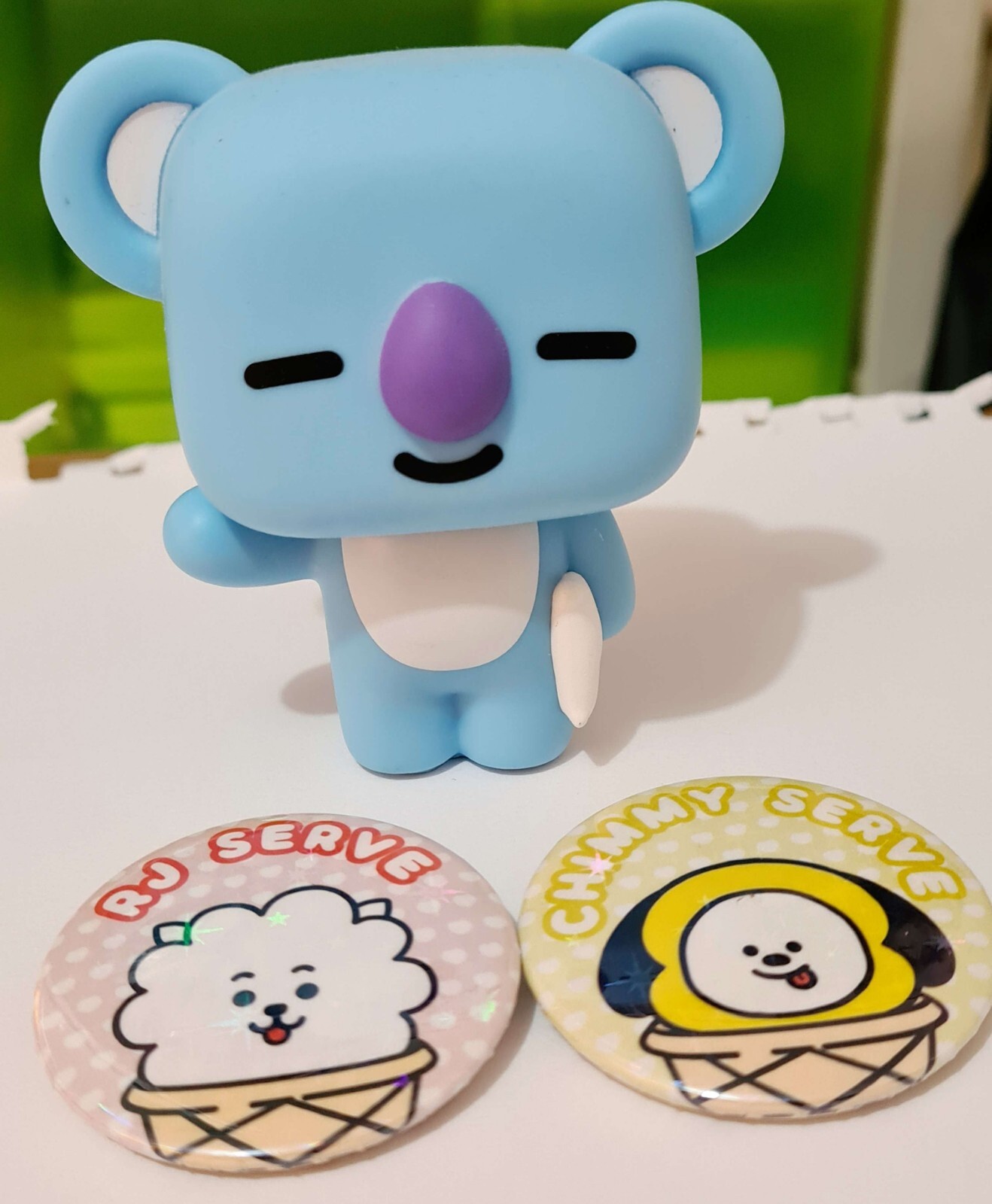 Funko Pop Vinyl #682 Figure - Bt21 Koya - Bts - Incl. Rj Chimmy Buttons Lot