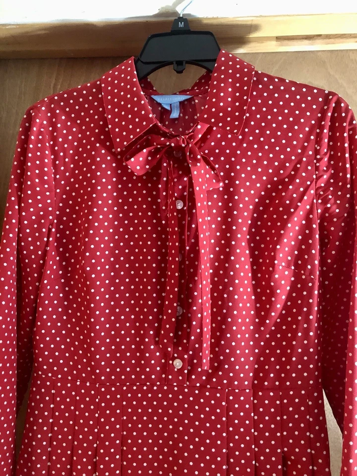 Vestido Draper James Rojo Con Lunares Blancos Plisado Manga Larga 4 Foto 3 de 4