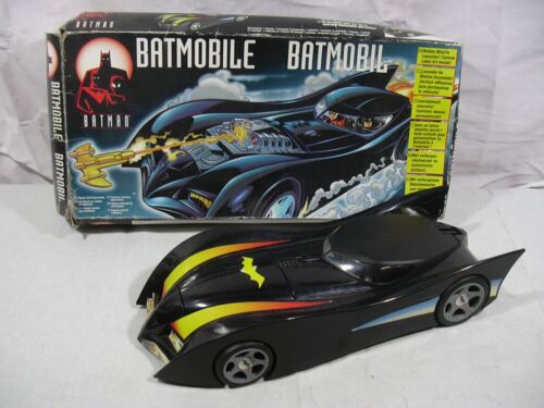BATMAN DC COMICS THE ANIMATED SERIES '90 's BATMOBILE BATMOBIL 35 cm SPAIN W/BOX - Afbeelding 1 van 22