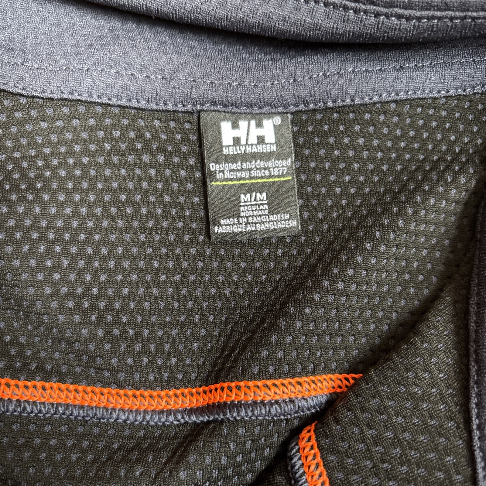 Helly Hansen 1/4 Zip Base Layer Performance Wear … - image 4