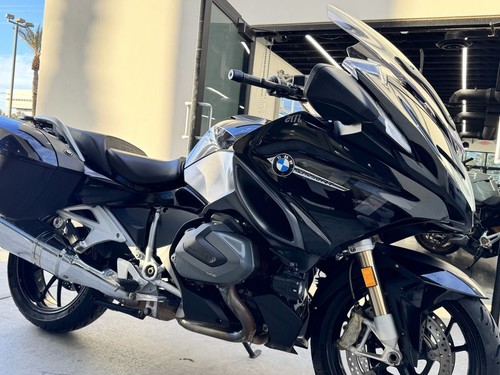 2022 BMW R 1250 RT Triple Black 