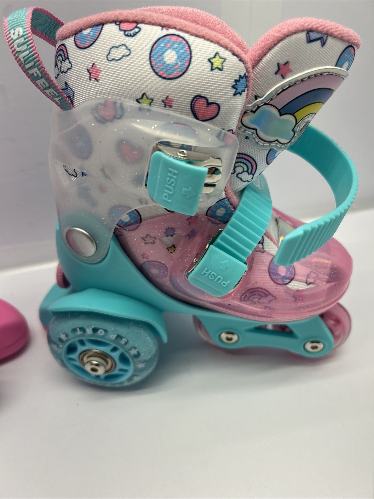 SULIFEEL Rainbow Hearts Adjustable Size XS 9-10 EU 25-28 Girl Roller Skates New