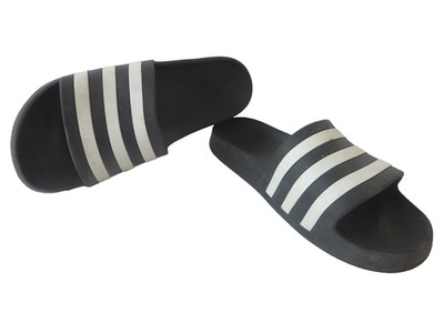 ADIDAS ° Badelatschen Gr. 42 43 schwarz Herren Schuhe Schlappen Clogs Pantoffel