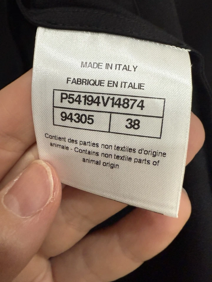 Auténtica Blusa de Seda CHANEL Negra Talla 38 Para Mujer Hecha en Italia Marca de Lujo Foto 4 de 4