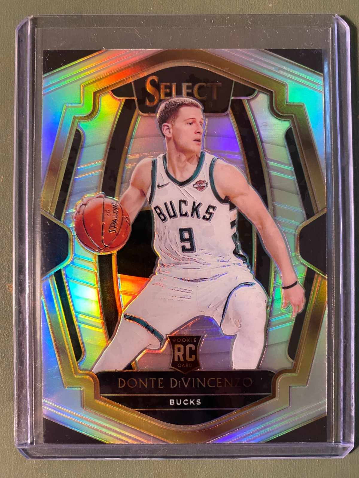 2018-19 Panini Select Donte DiVincenzo RC Silver Rookie Card Prizm Bucks #164