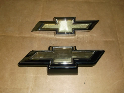 Chevy Equinox EV Front & Rear Gold Bowties~86593912~86593914~Take-Offs~2024-2025