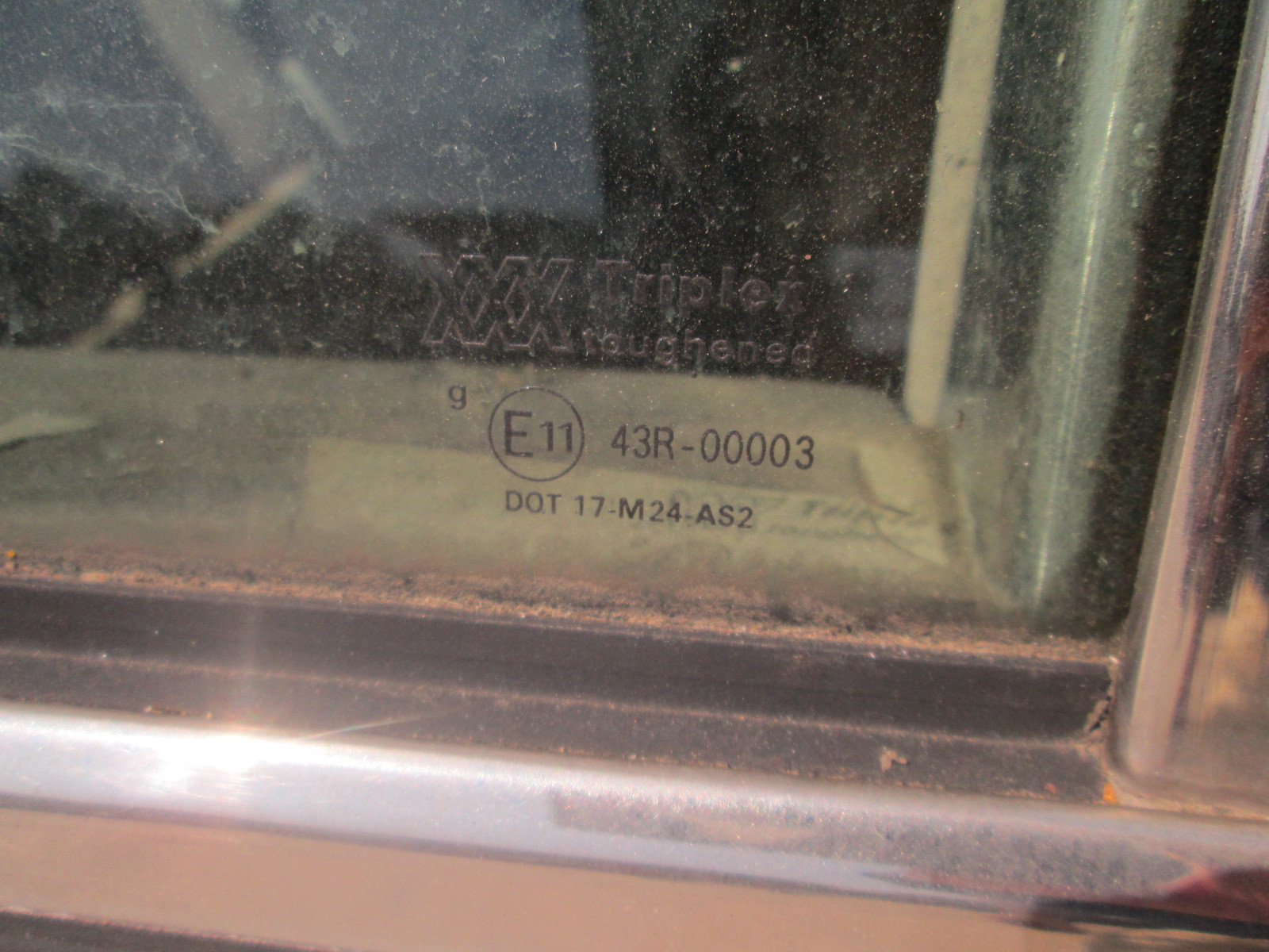 Rolls Royce Silver Spur 1987 -  Rear RH Door Glass / Window - 