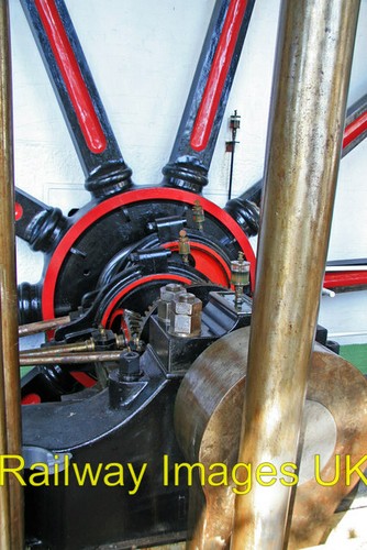 Foto - Markfield Beam Engine und Museum - Kurbelwelle und Schwungrad um 2011