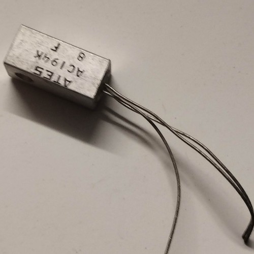 AC194K - TRANSISTOR  GERMANIUM  AC 194 K.   NOS     1 Pcs       FR - Foto 1 di 3