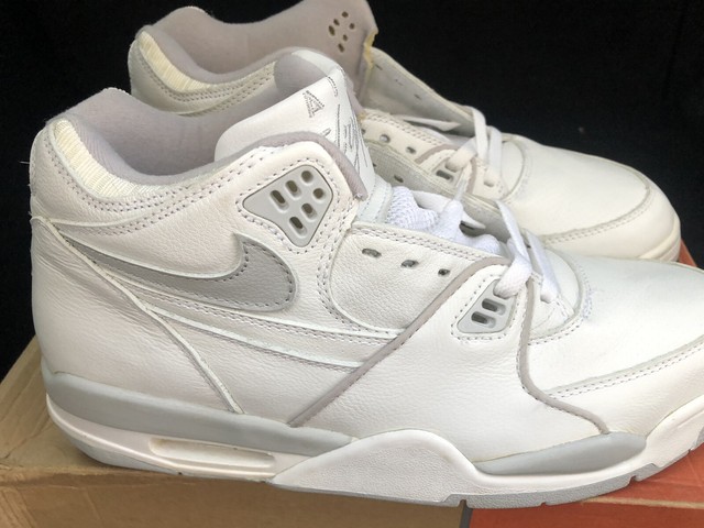 all white flight 89