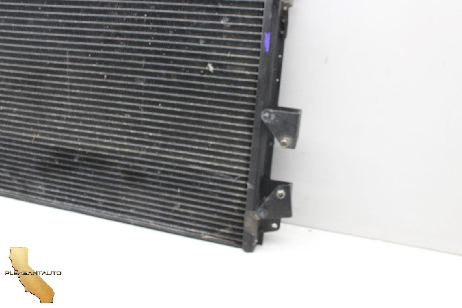 03-11 M139 MASERATI QUATTROPORTE AIR CONDITIONING AC A/C CONDENSER OEM