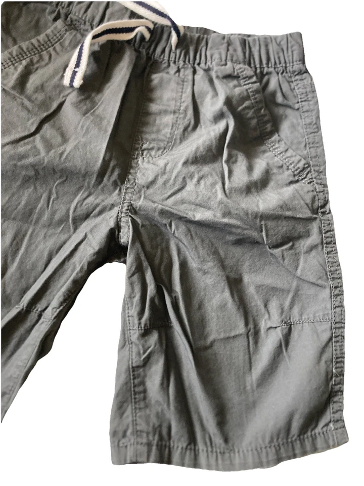 Шорты-бермуды Toughskins с эластичной талией однотонные серые с карманами для мальчиков размер M - Изображение 3 из 4