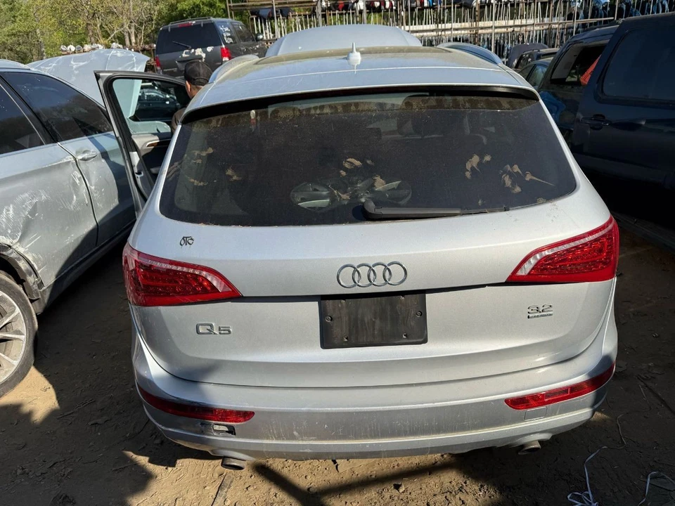 Grille Upper One Piece Bumper Assembly 6 Cylinder Fits 09-12 AUDI Q5 326381 - Image 3 of 4