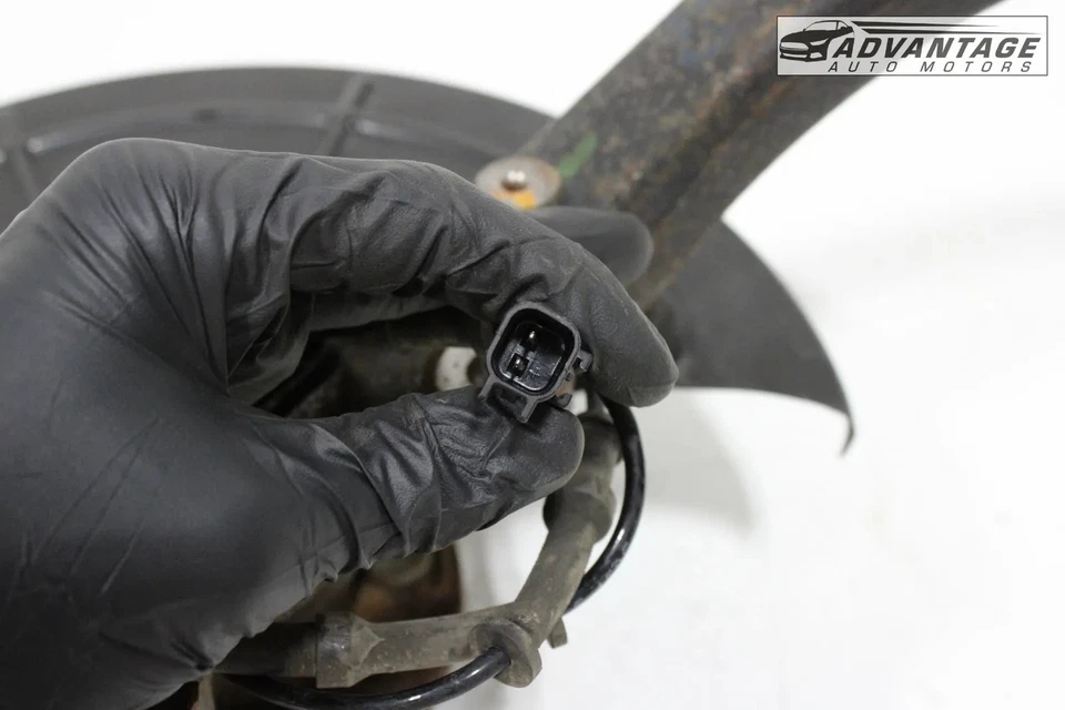 Dodge Charger 2020-2023 delantero derecho tracción trasera husillo nudillo y buje OEM Foto 4 de 4