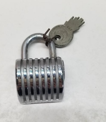 Vintage Unique WISE-LOCK Gear Drive Padlock EXCELLENT w/keys - NEAR MINT RARE