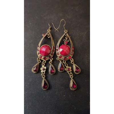 Gothic Victorian Red Faceted Rhinestone Dangle Teardrop Pierce Earrings
