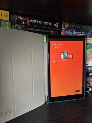 (USED) Amazon Kindle Fire HD 10 (7th Gen.) (SL056ZE) 32GB (Wi-Fi) 10.1'' Tablet