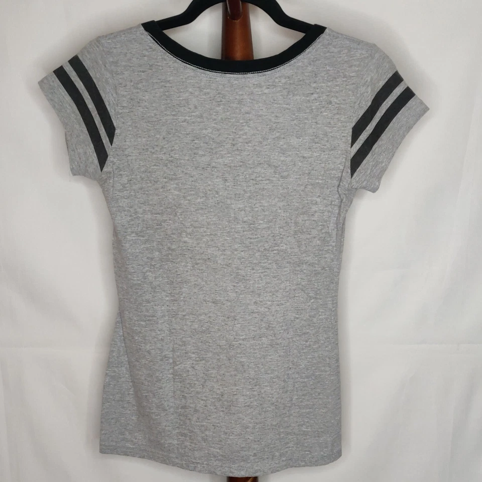 Batman women's S(3/5) t-shirt gray & black v-neck short sleeves "Batman" logo - Image 2 of 4