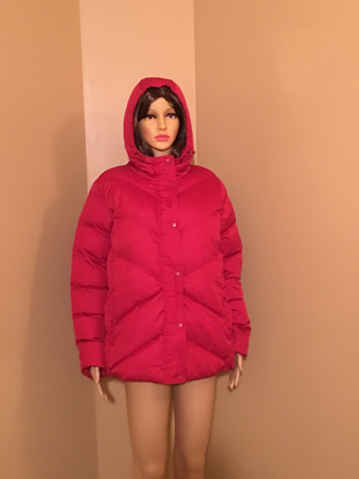 FADED GLORY Women's Hooded Poly Fill Bubble Jacket red