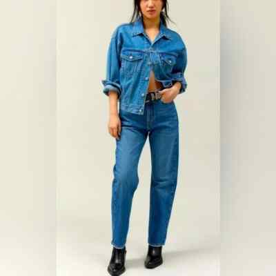Urban Outfitters BDG High-Waisted Wide leg Cowboy Jean NWT
