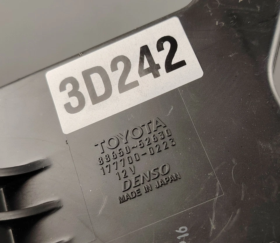 2008 2012 TOYOTA VITZ YARIS BELTA 1.5L HVAC CLIMATE CONTROL MODULE 88650 52630 - Image 2 of 4