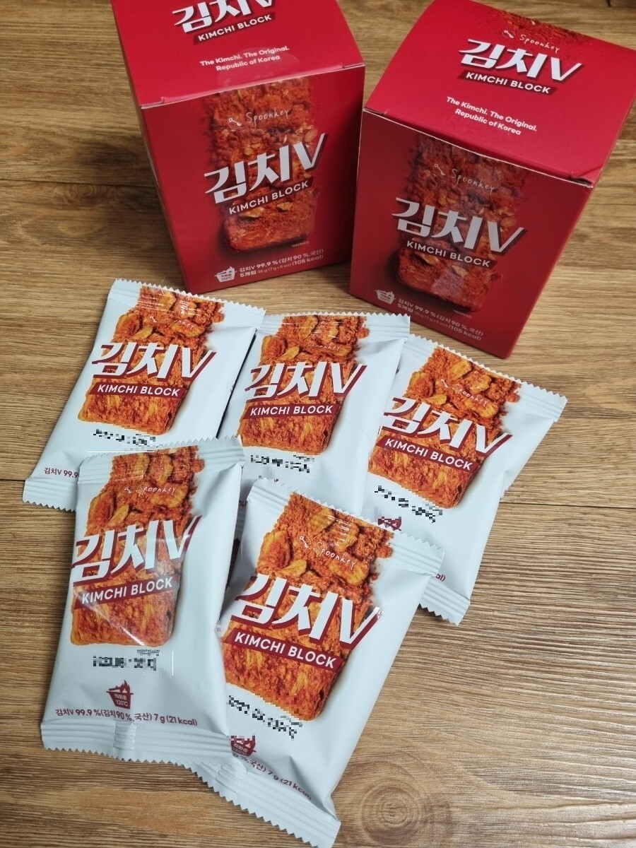 Korean Spoonkey Freeze Dried Kimchi Block V 5packs for Ramen