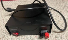 Radio Shack Power Supply Model 22-508B Input 120V 60Hz 7A Output 13.8 VDC 19A