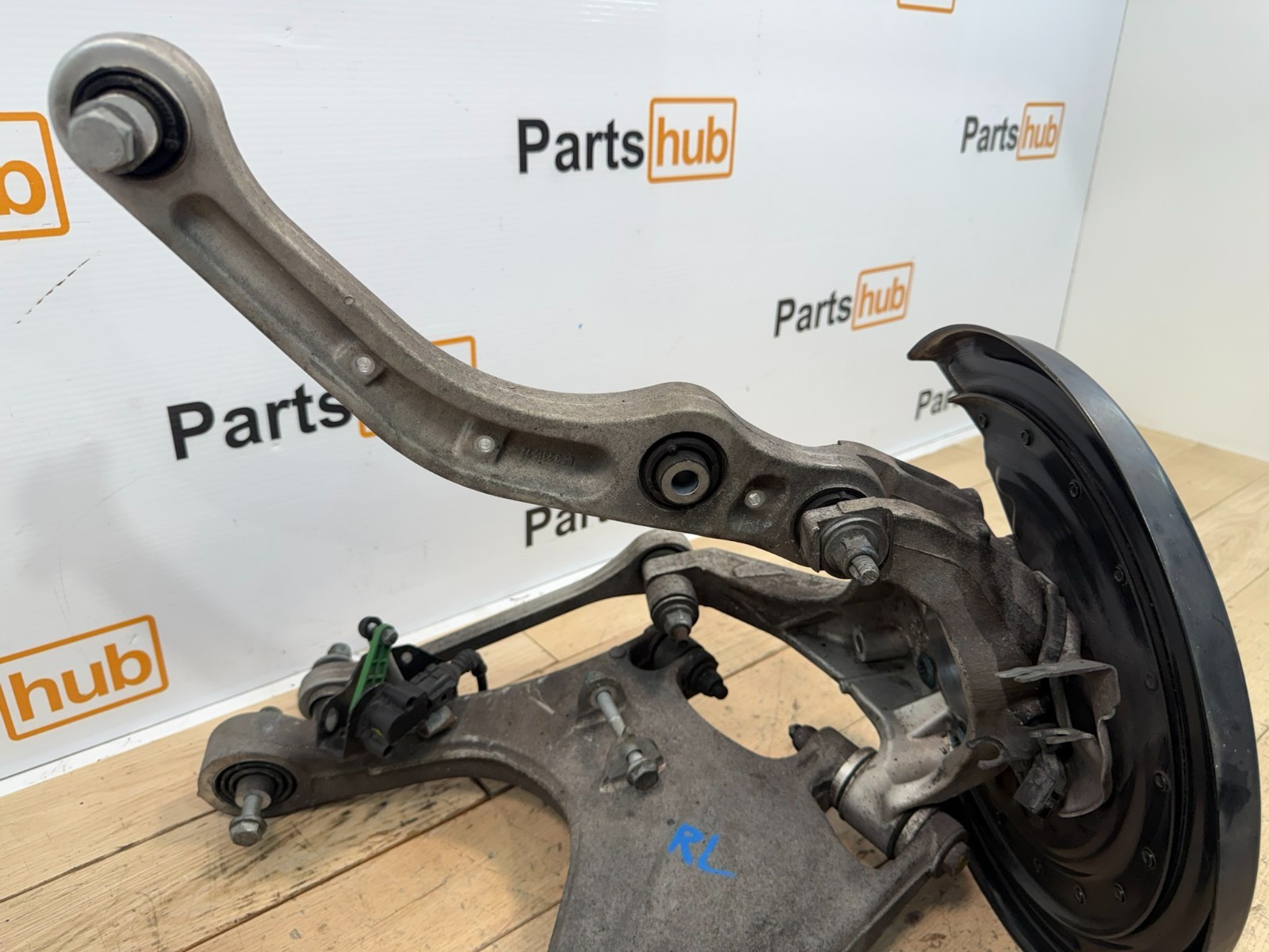 2013 BENTLEY CONTINENTAL GT OEM 4.0L REAR LEFT KNUCKLE HUB CONTROL ARM ASSEMBLY