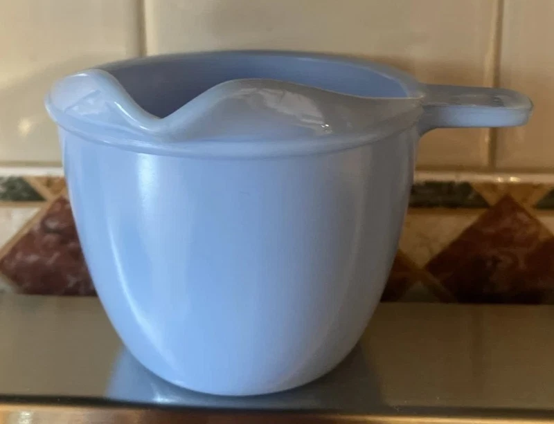1930's Jeannette Delphite Tab Handled 1 Cup Glass Measuring Cup Hard to Find