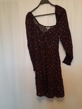 lovestitch dress small Red Floral Long Sleeve